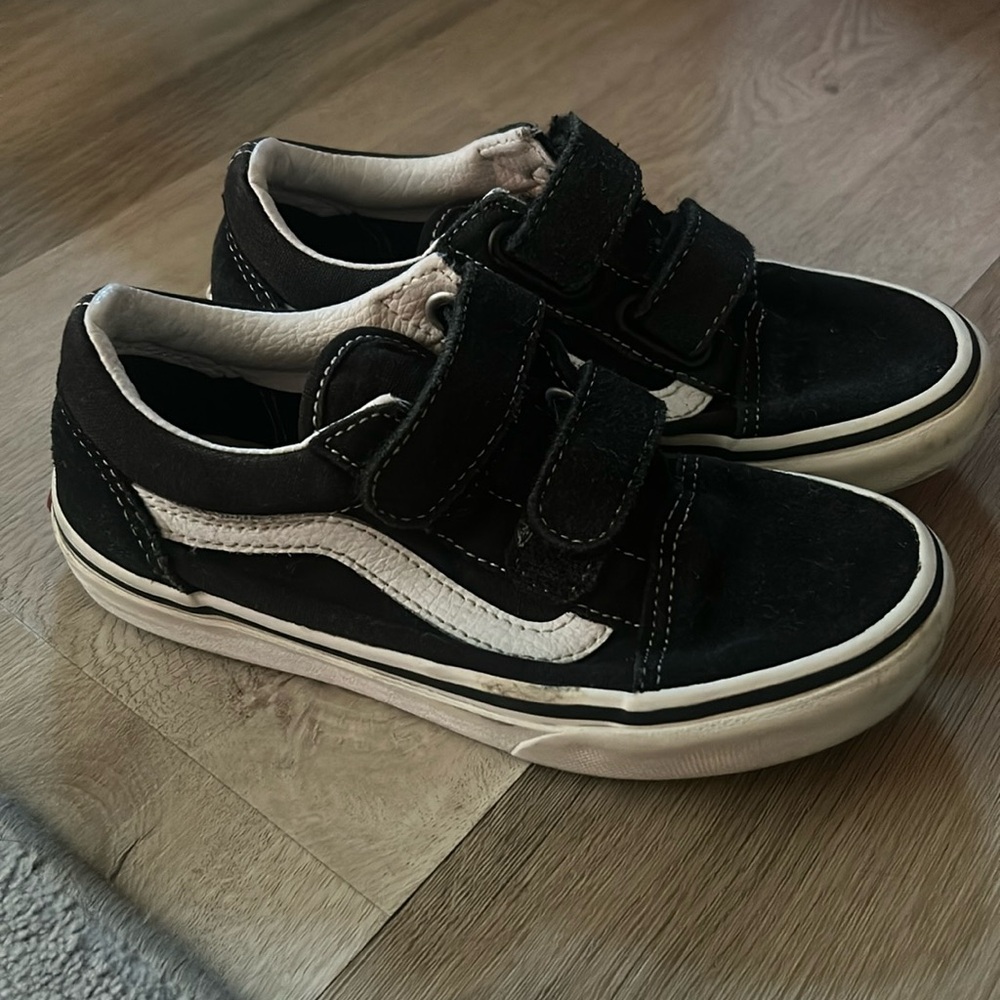 Vans Kids Old Skool V Shoe
